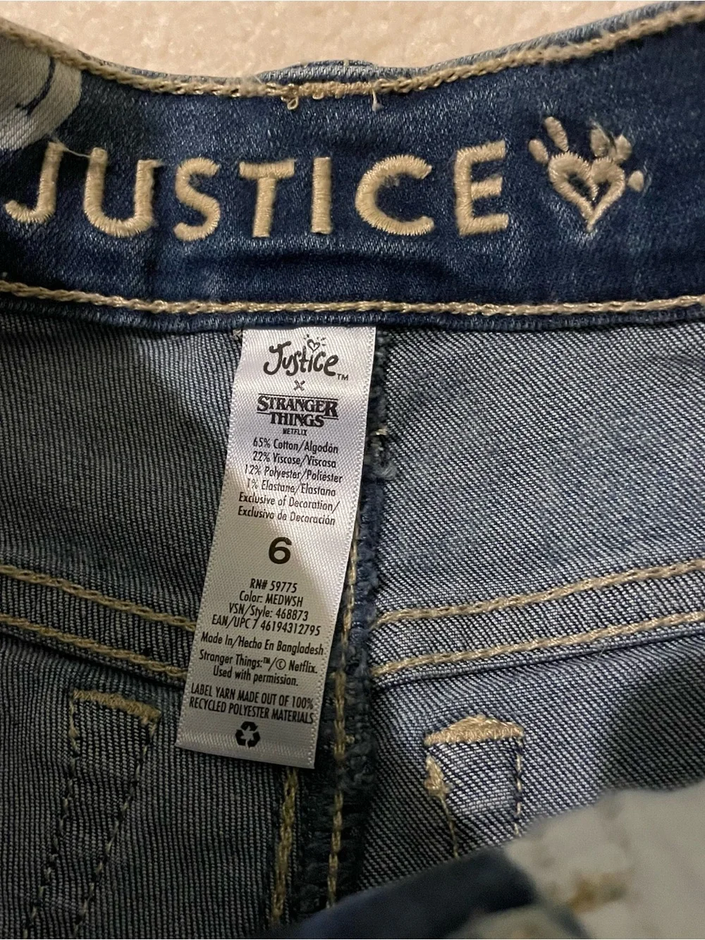 JUSTICE Stranger Things mini mom jeans-kids size 6 NWT